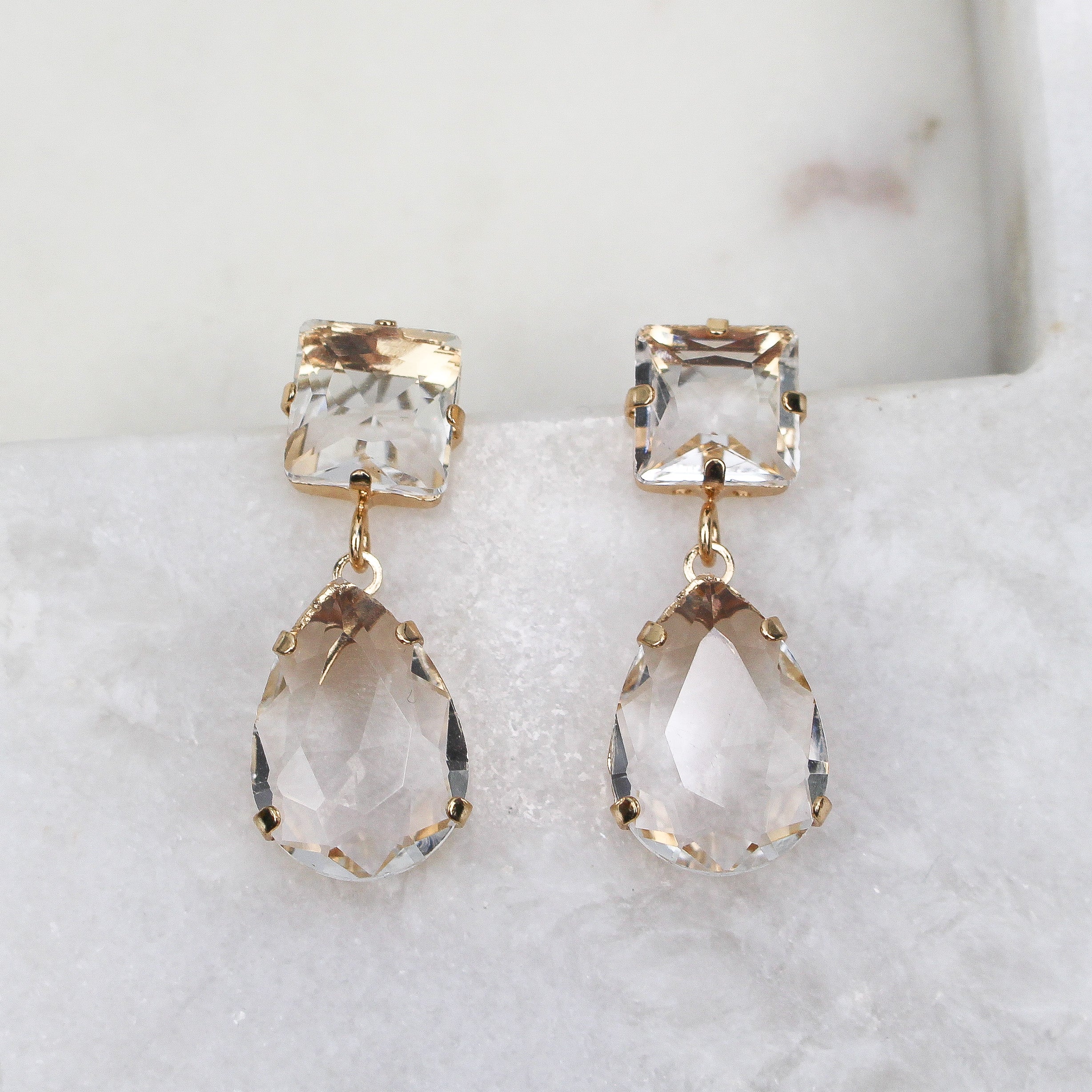 SANREMO EARRINGS - Black & Bloom