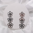 FLEUR EARRINGS - SILVER - Black & Bloom
