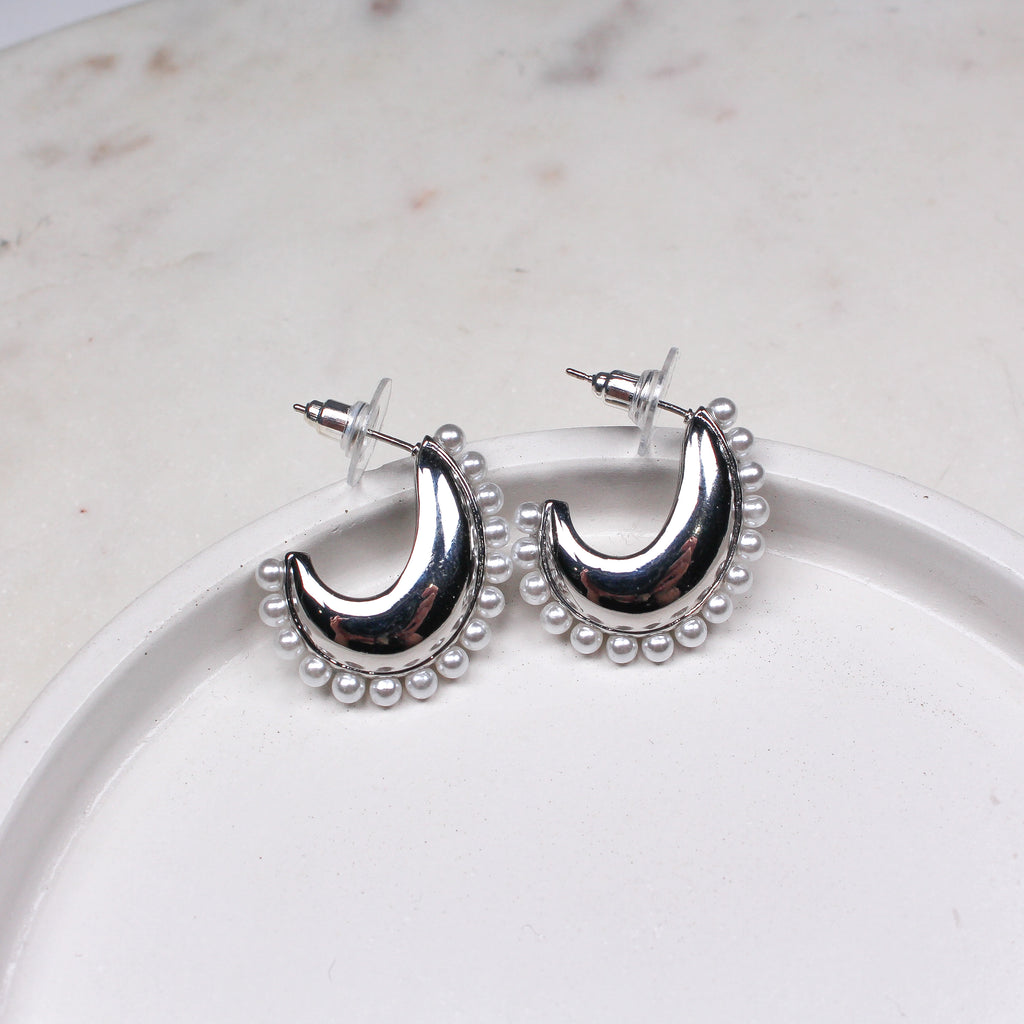 ELSA EARRINGS SILVER - Black & Bloom