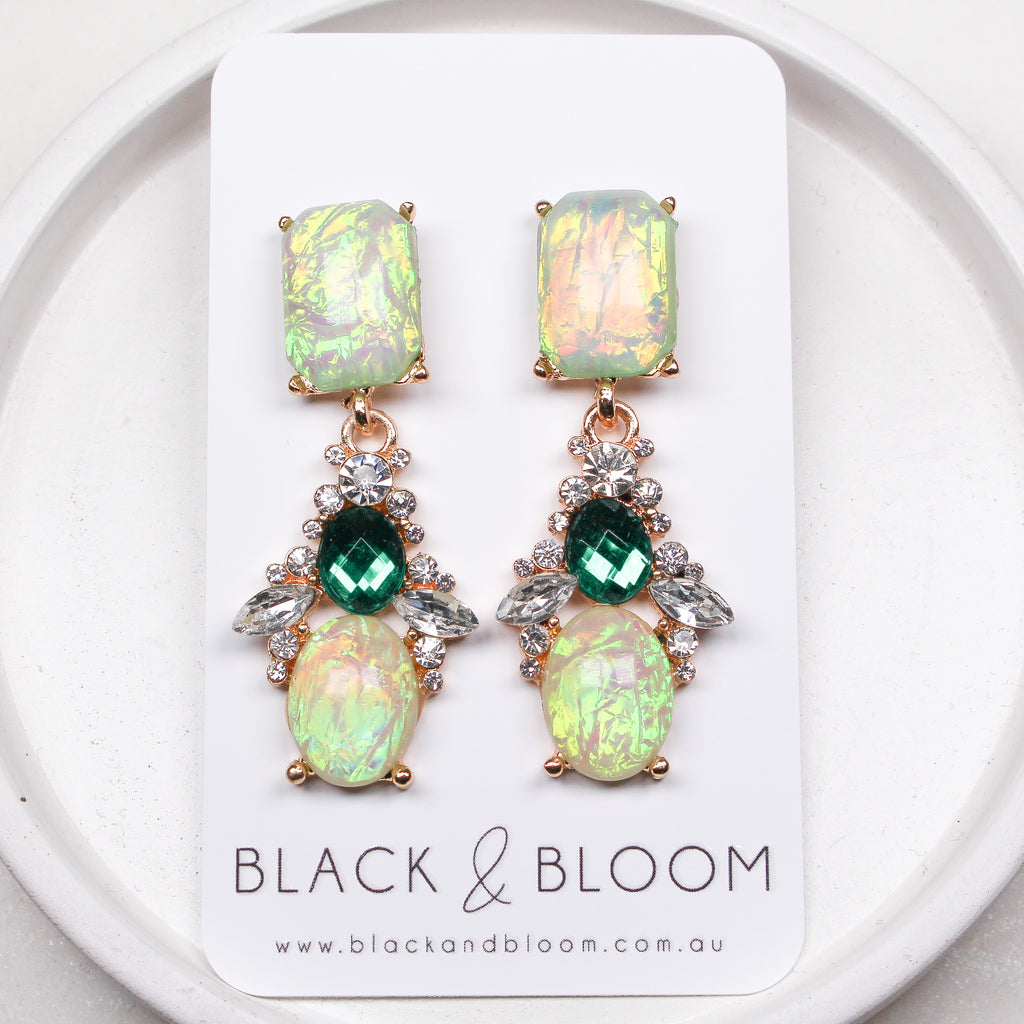 ABIGAIL EARRINGS GREEN - Black & Bloom