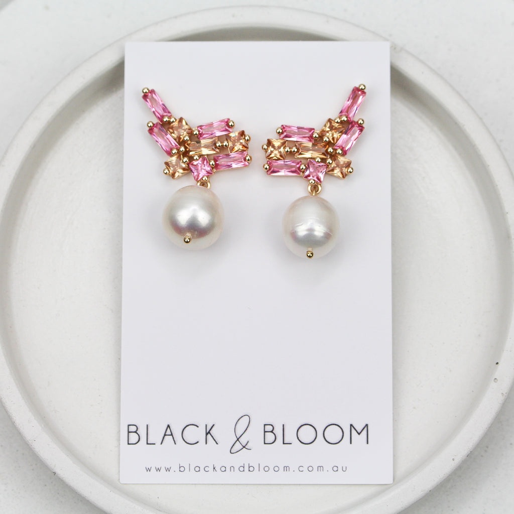 PRE ORDER - TIA EARRINGS PINK - Black & Bloom